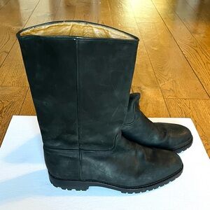 Cole Haan Country Men’s Boots Size 10Black Leather Pull on Made in Brazil Casual